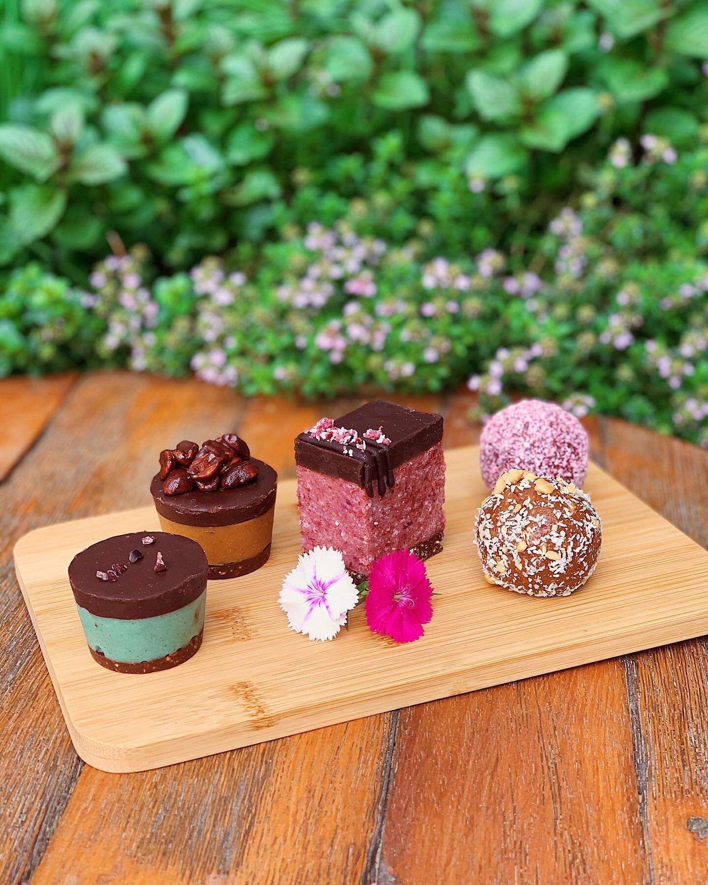 NEW VEGAN TREATS!! 😱😻 We have some new flavours available of vegan slices, mini cups, &amp; protein balls! 🙊🌿 These delicious little desserts are 100% plant based, gluten free, AND refined sugar free!! ✨🌞 #vegansoftheyarravalley #vegandessert #v