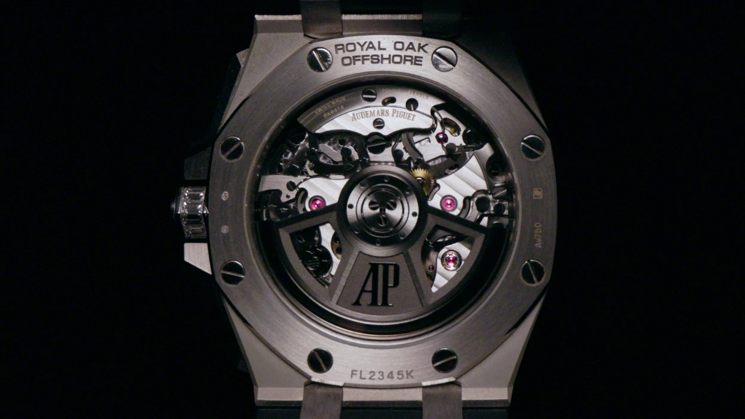 241209_Audemars Piguet_V2.00_00_10_04.Still004.jpg