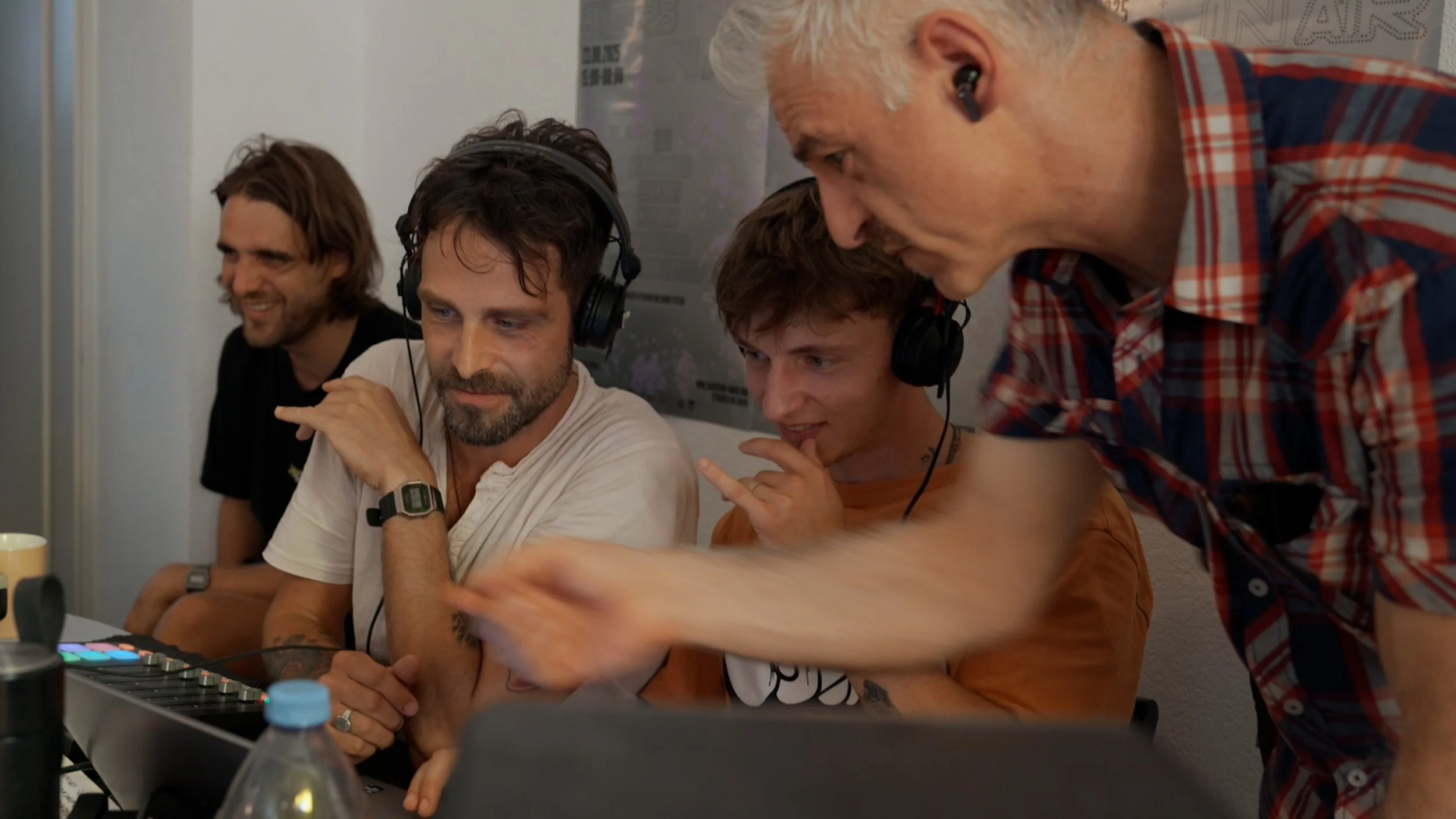 STILL Docu GWEN_.00_33_56_09.Still036.jpg