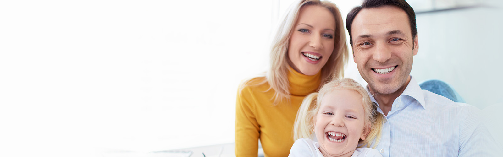 smiling-familiy.jpg
