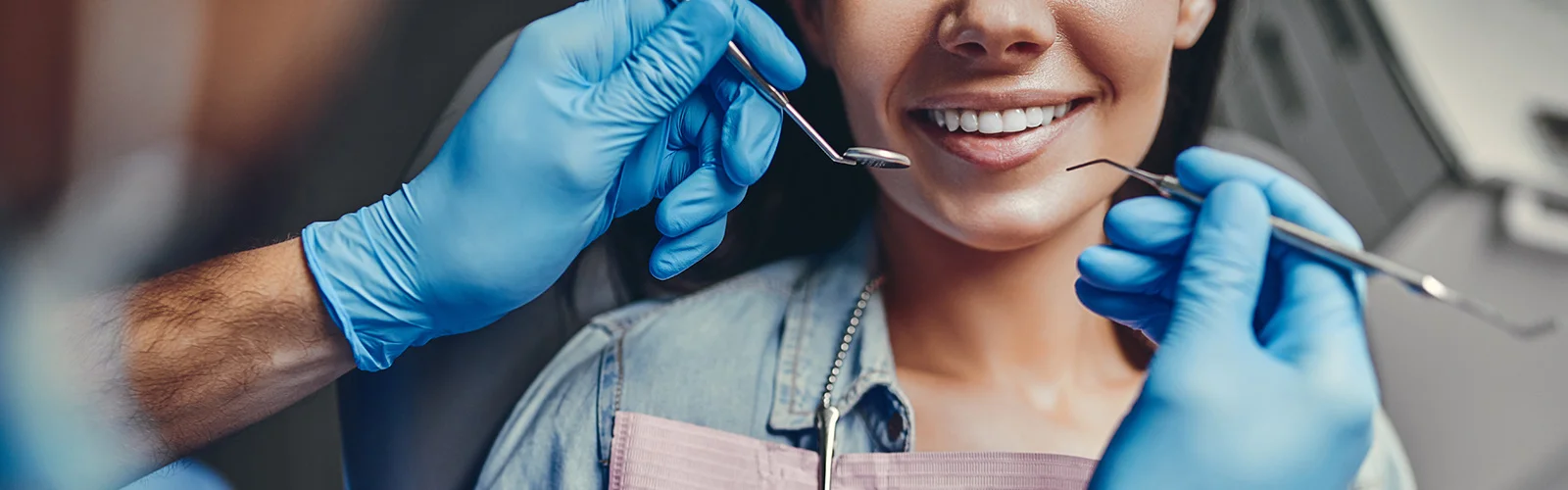 Woman-on-dentist-chair.jpg