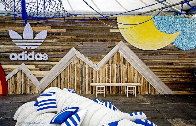 Stand Adidas Sonar