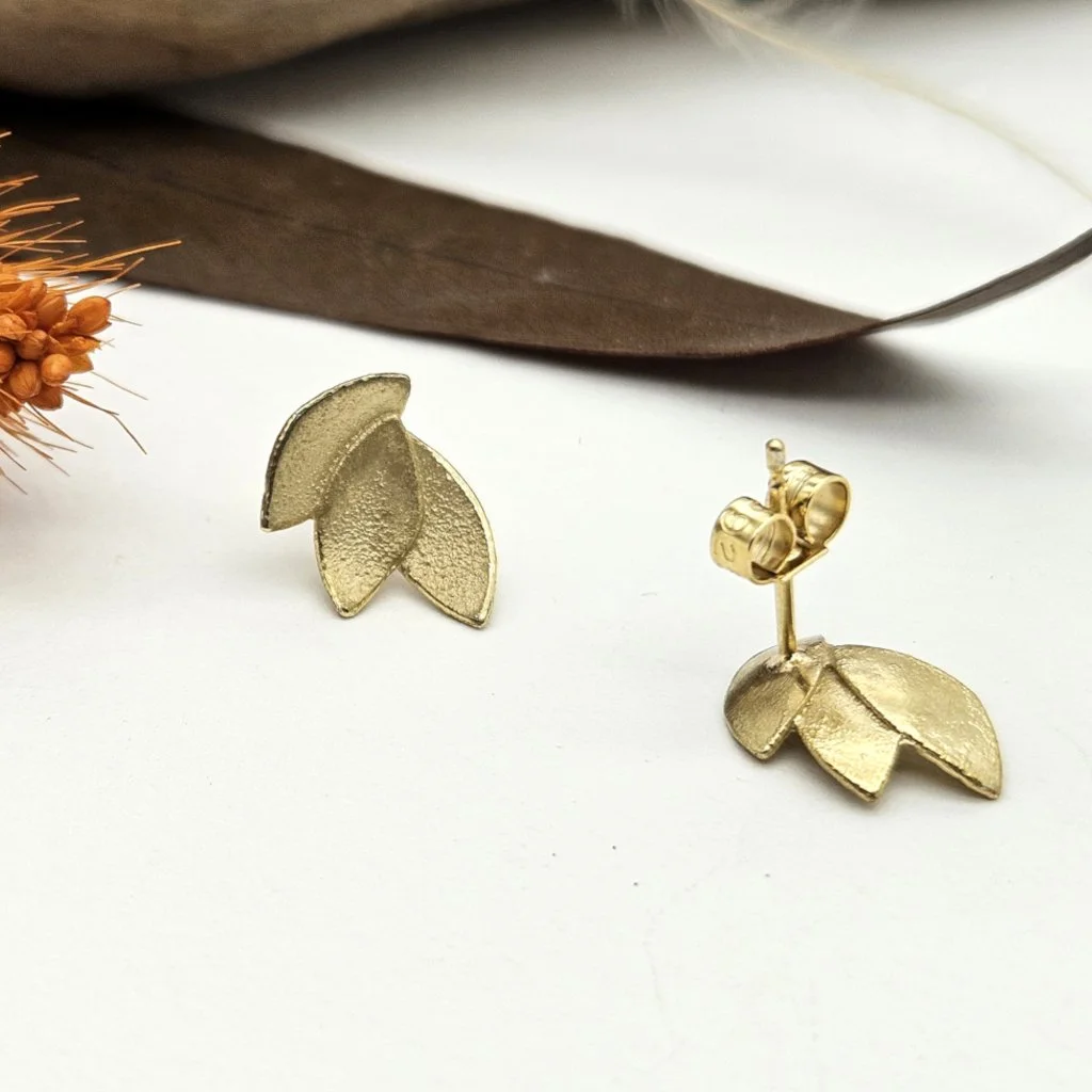 gold euc leaves ear 3.jpg