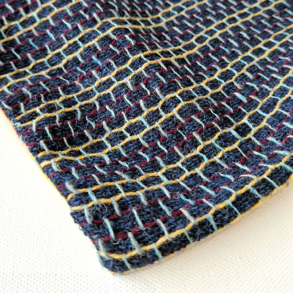 detail-james-yellow-scarf.jpg