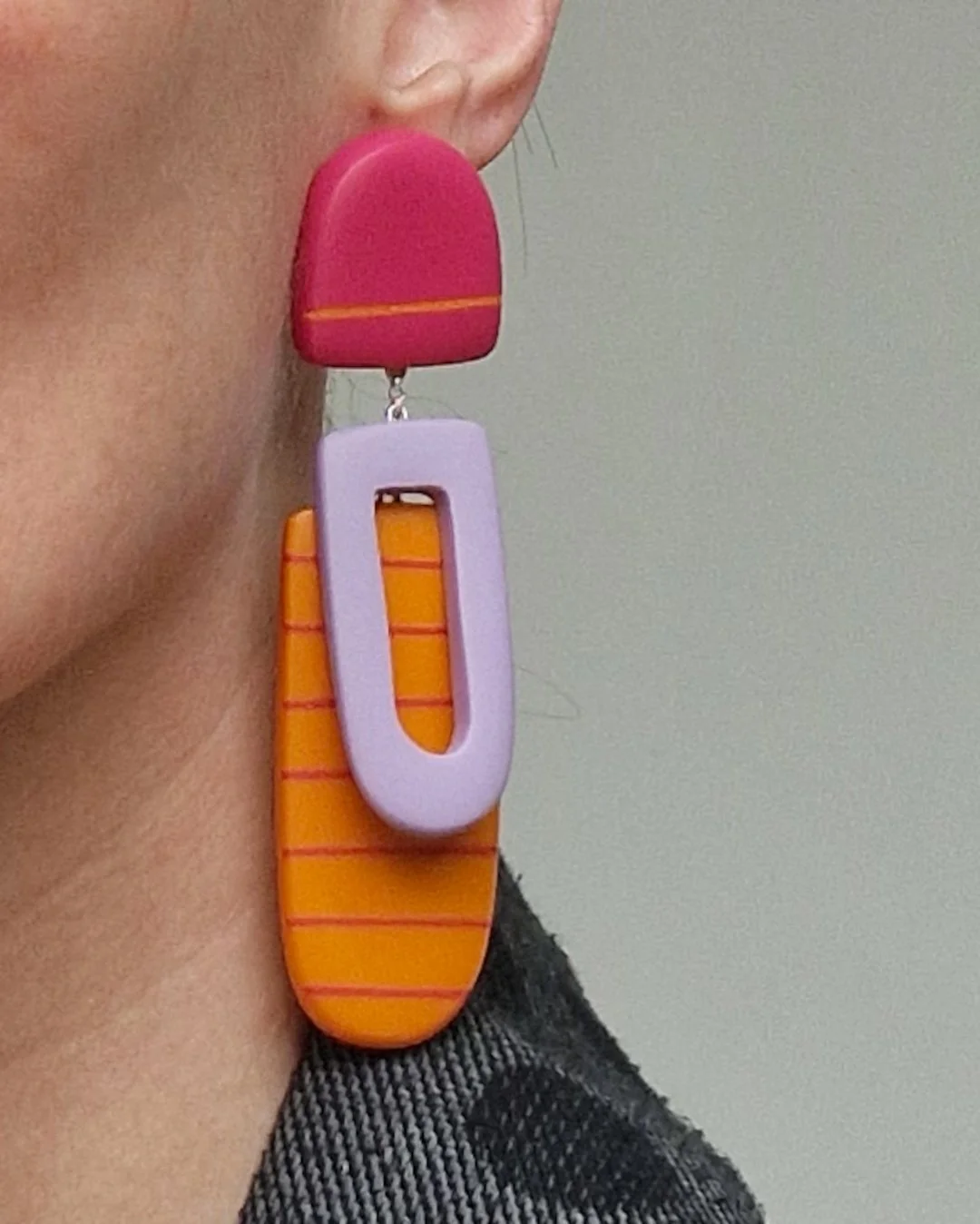 mismatch-lilac-earring-modelled-reel.jpg