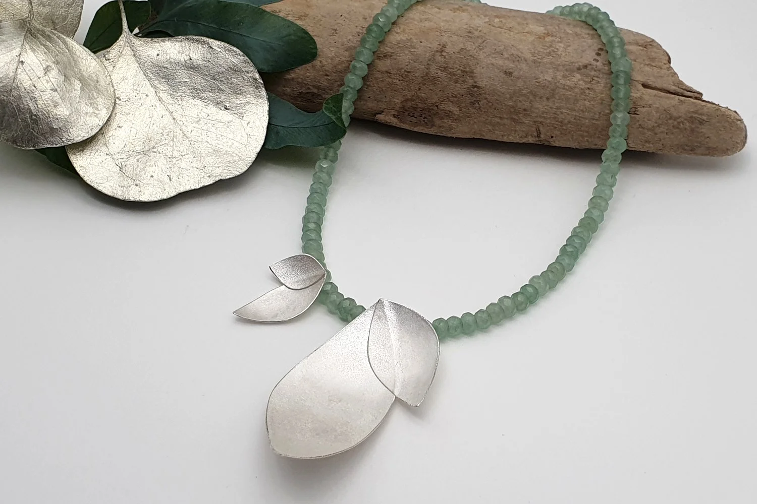 long euc neck green 3.jpg