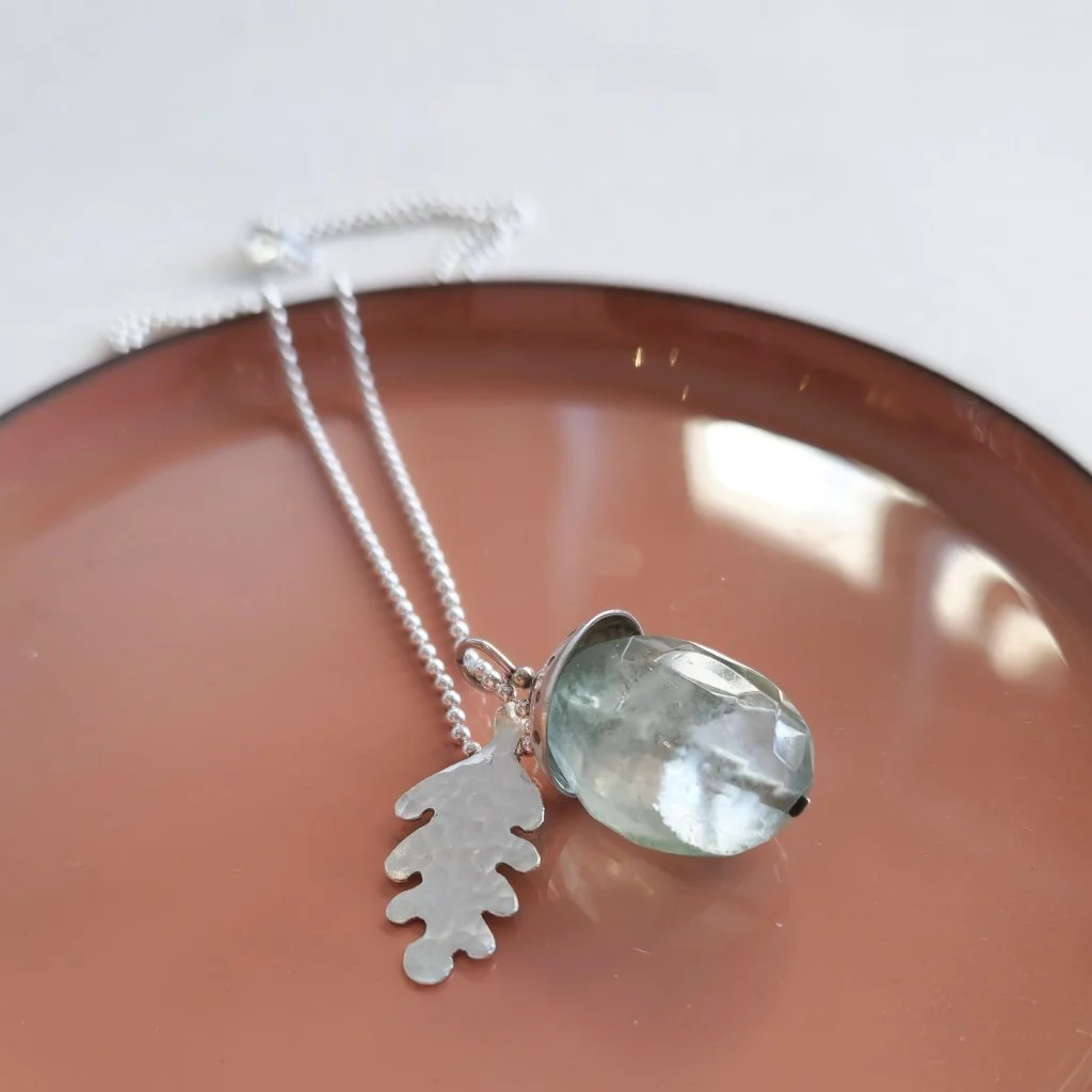 acorn-pendant-manuela.jpg