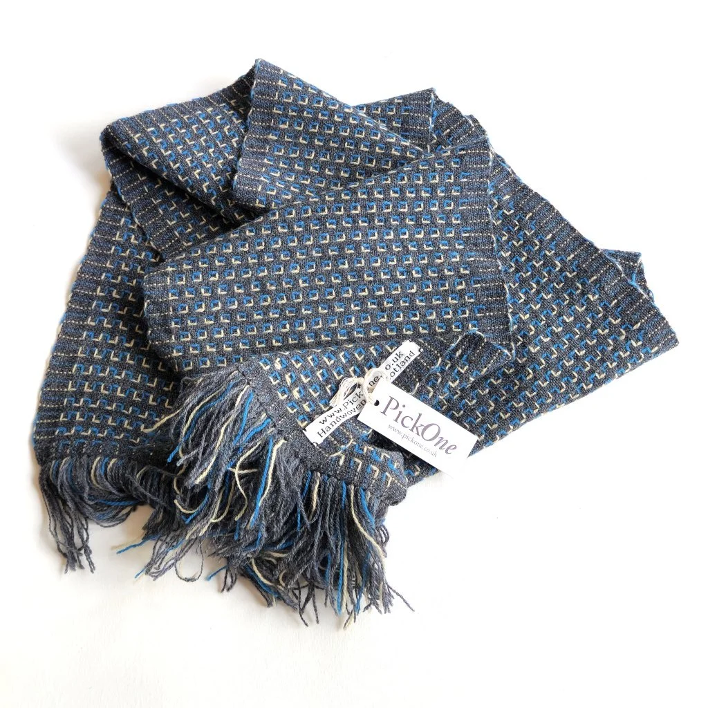 james-d-scarf-detail-6.jpg