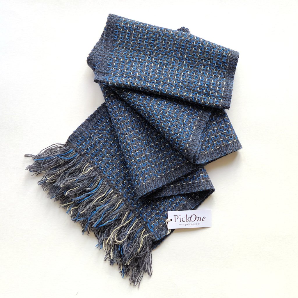james-d-scarf-detail-4.jpg