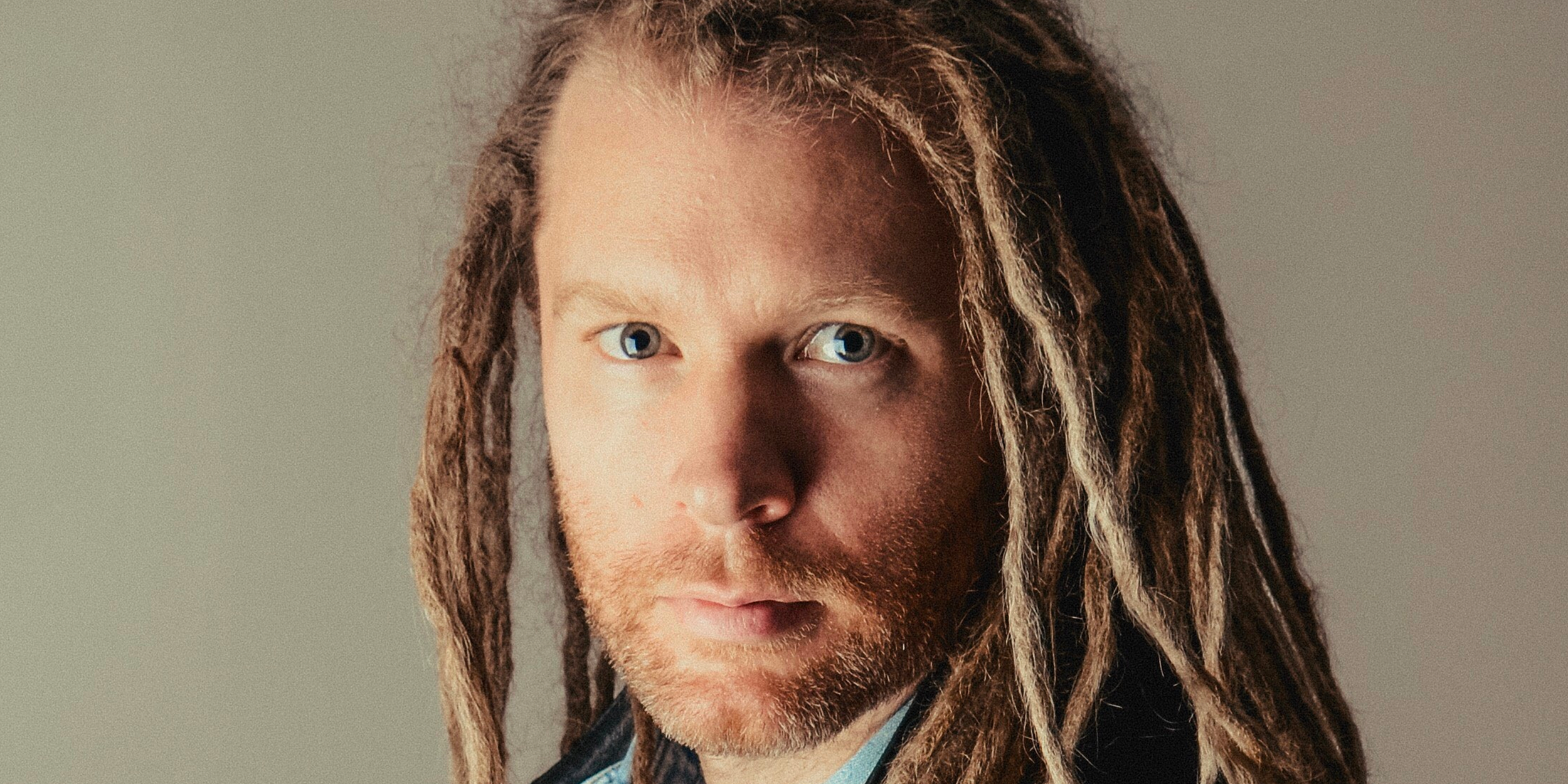 Singer, multi-instrumentalist and writer Rion has always blended musical styles and eluded traditional category- he has toured internationally as an independent solo artist most recently in Brasil, Argentina and Chile. His voice is warm and powerful. His music full of passion, infectious rhythms and harmonious soul.