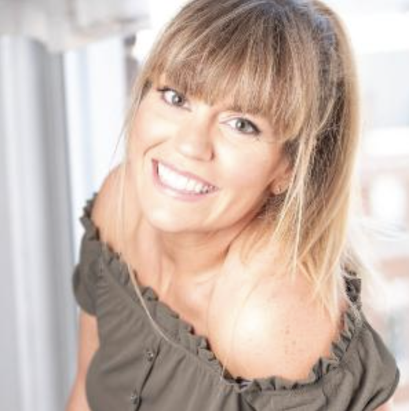 Meet Amanda Valentine- Nutrition + Fitness Coach 