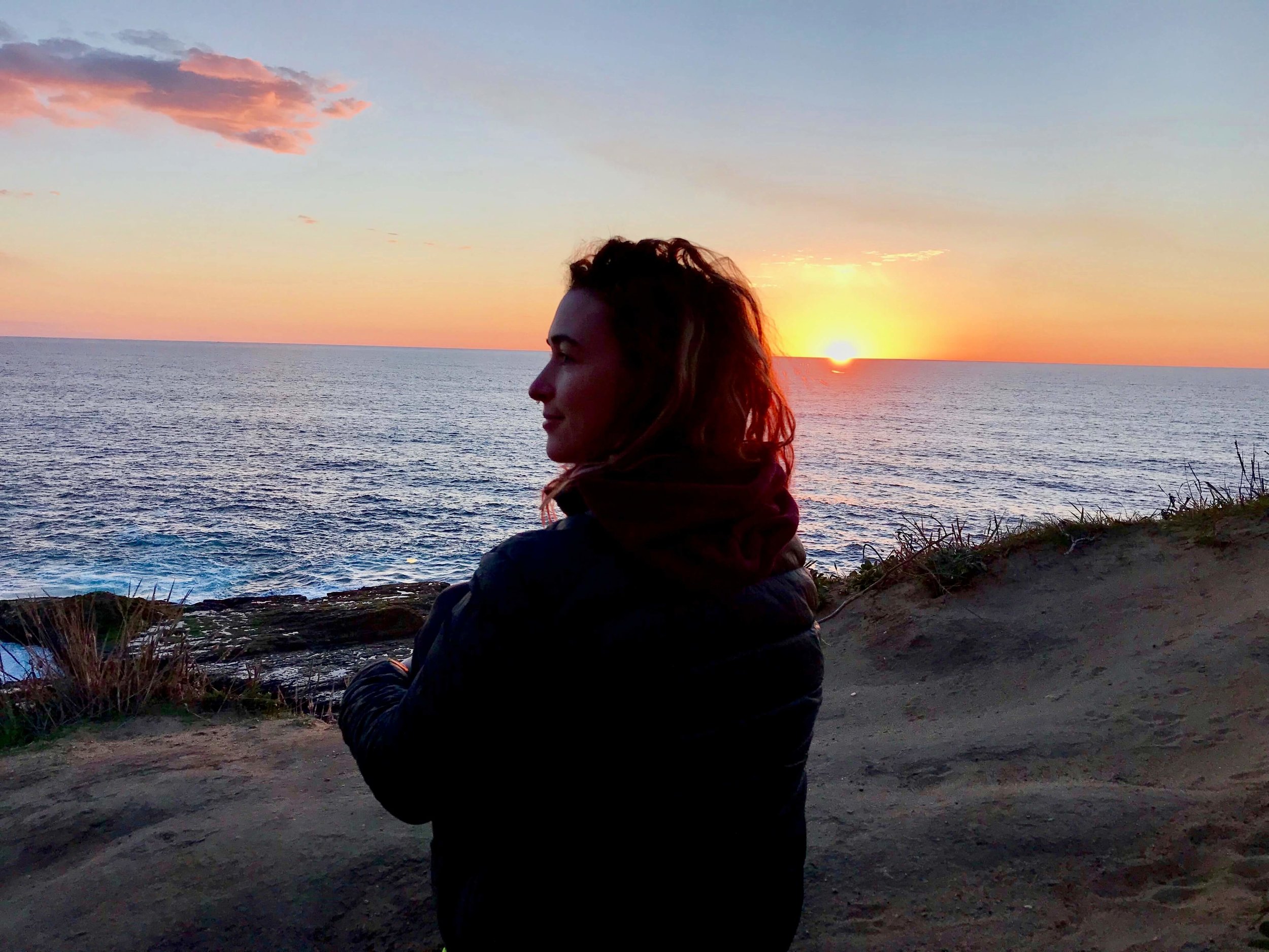 route 1 pit stop in santa cruz. yes to all the road trips + sunsets + true crime podcasts.