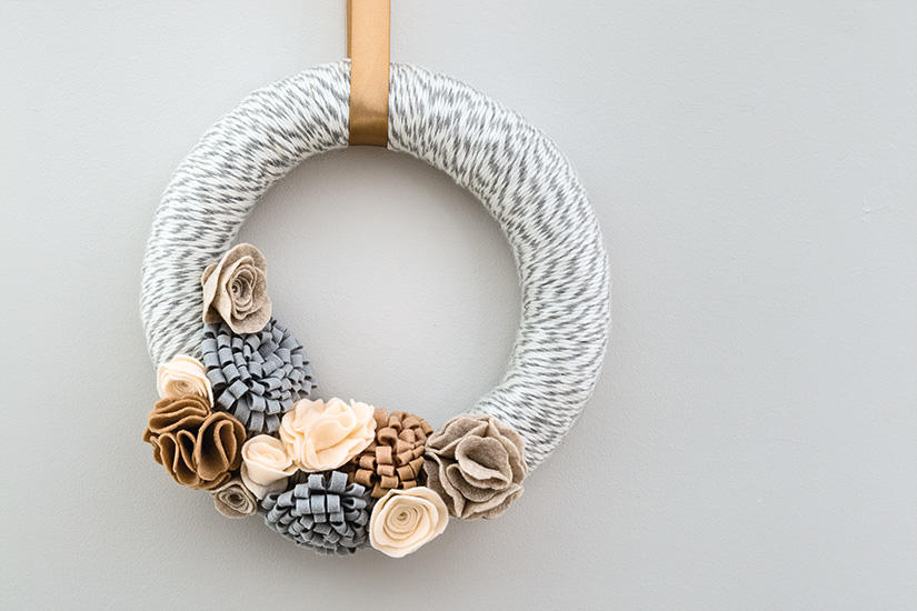 Style at home: DIY PROJECT: WINTER WREATH