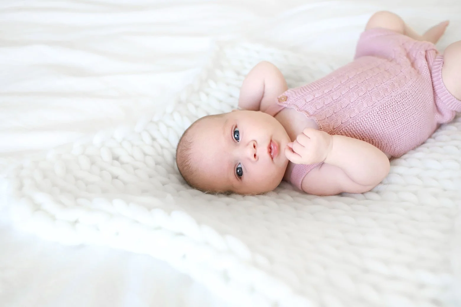professionele newborn fotoshoot puur