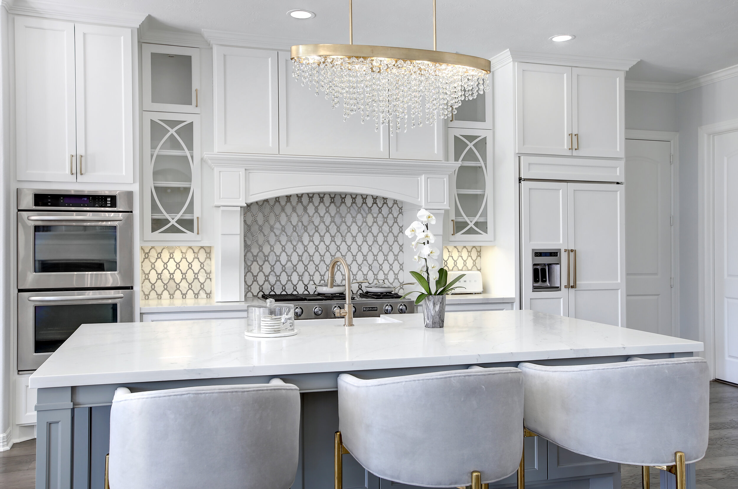 Post Crystorama Style Blog, Crystal Chandelier For Kitchen Island