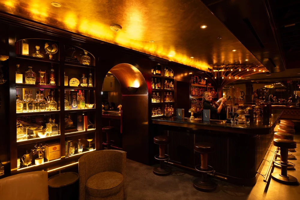 Bar photo 3