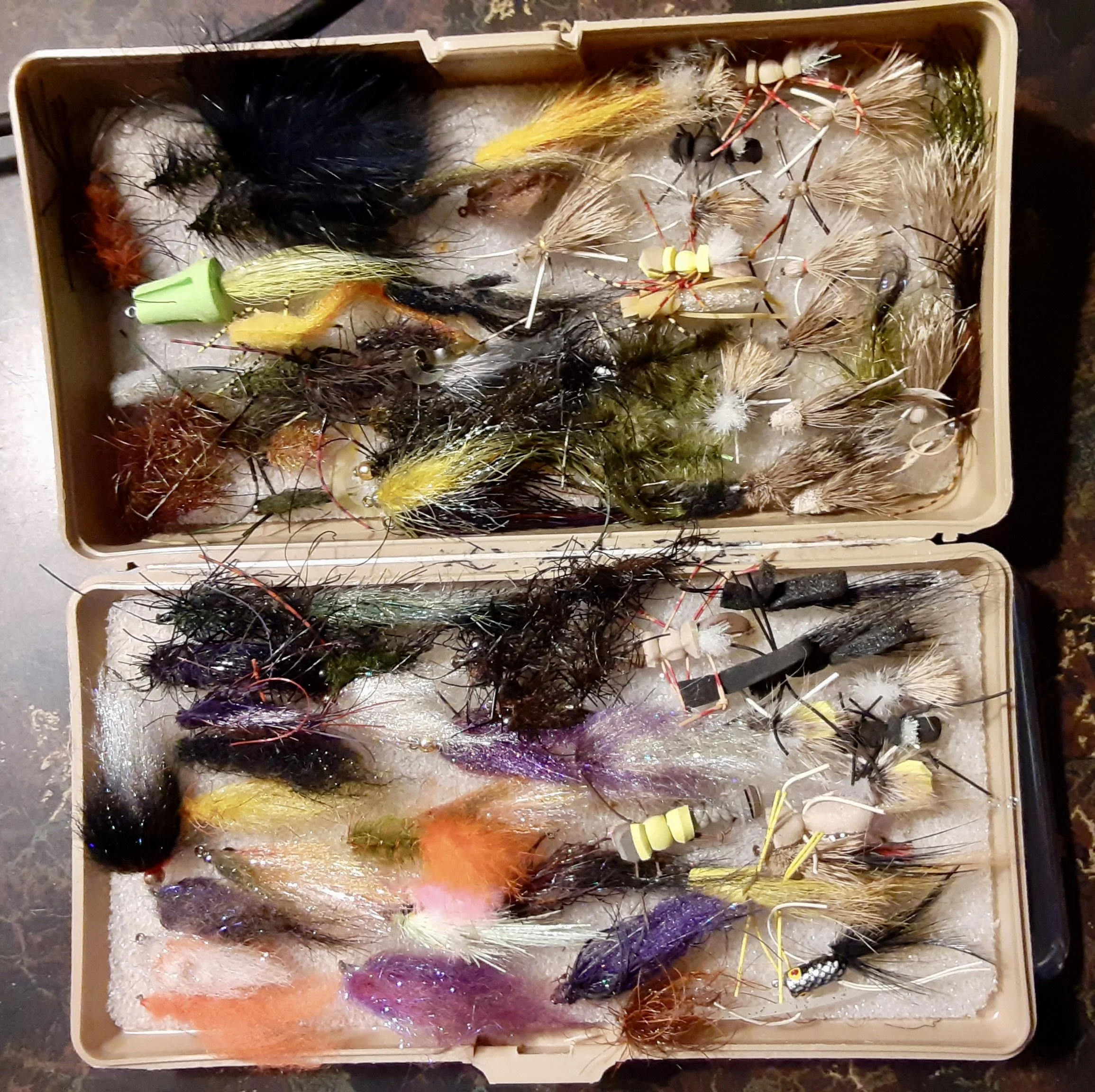 #022 • FLY BOX WITH FLIES TIED BY DOUG SWISHER