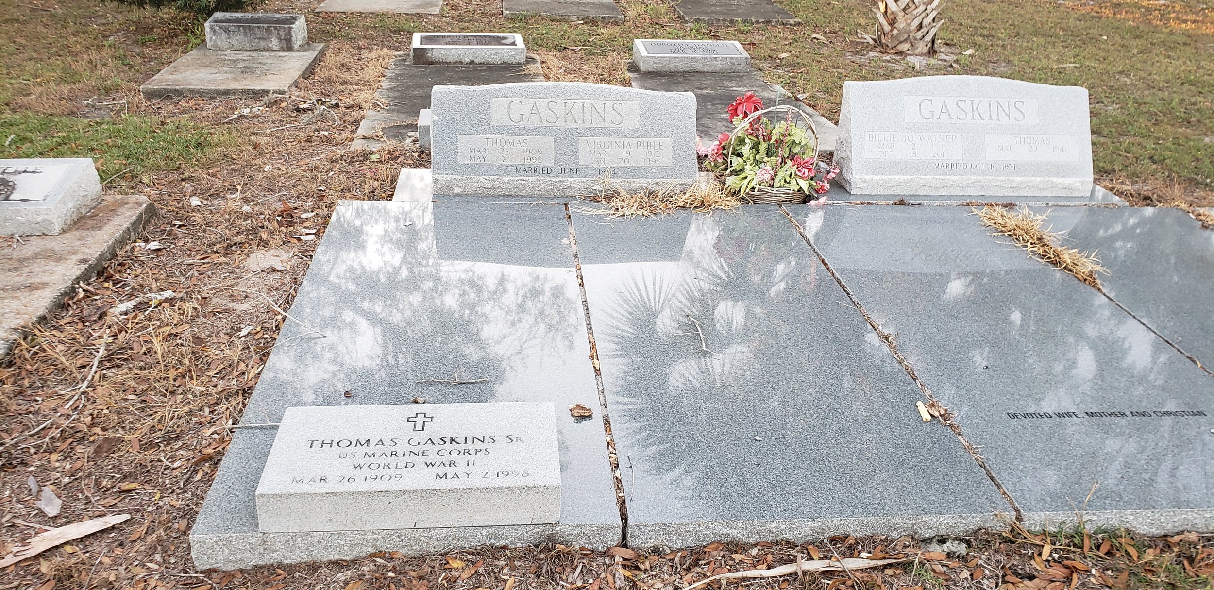 Tom Gaskins' Grave