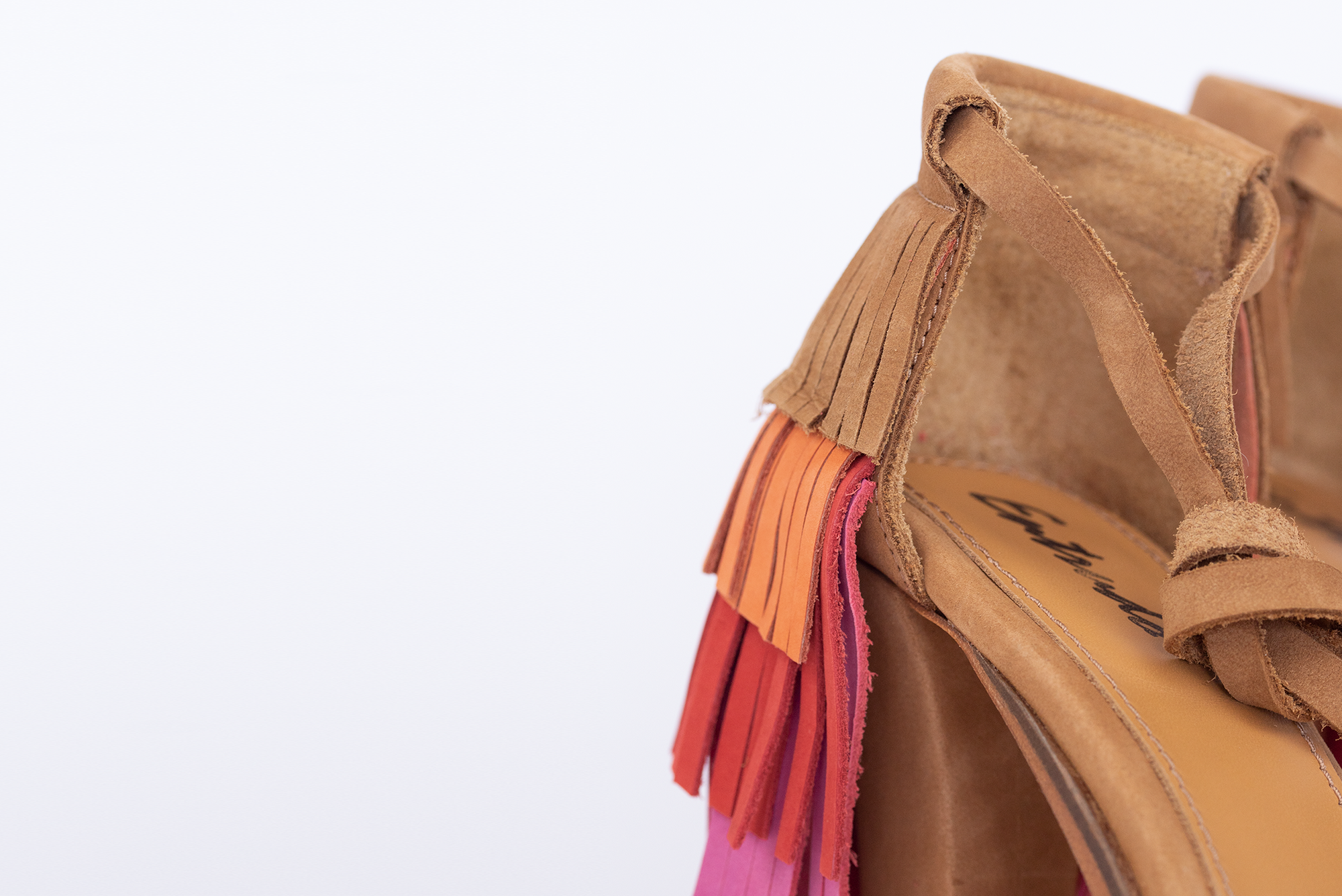 Lazarim_Sapatos_Detalhe 2.png