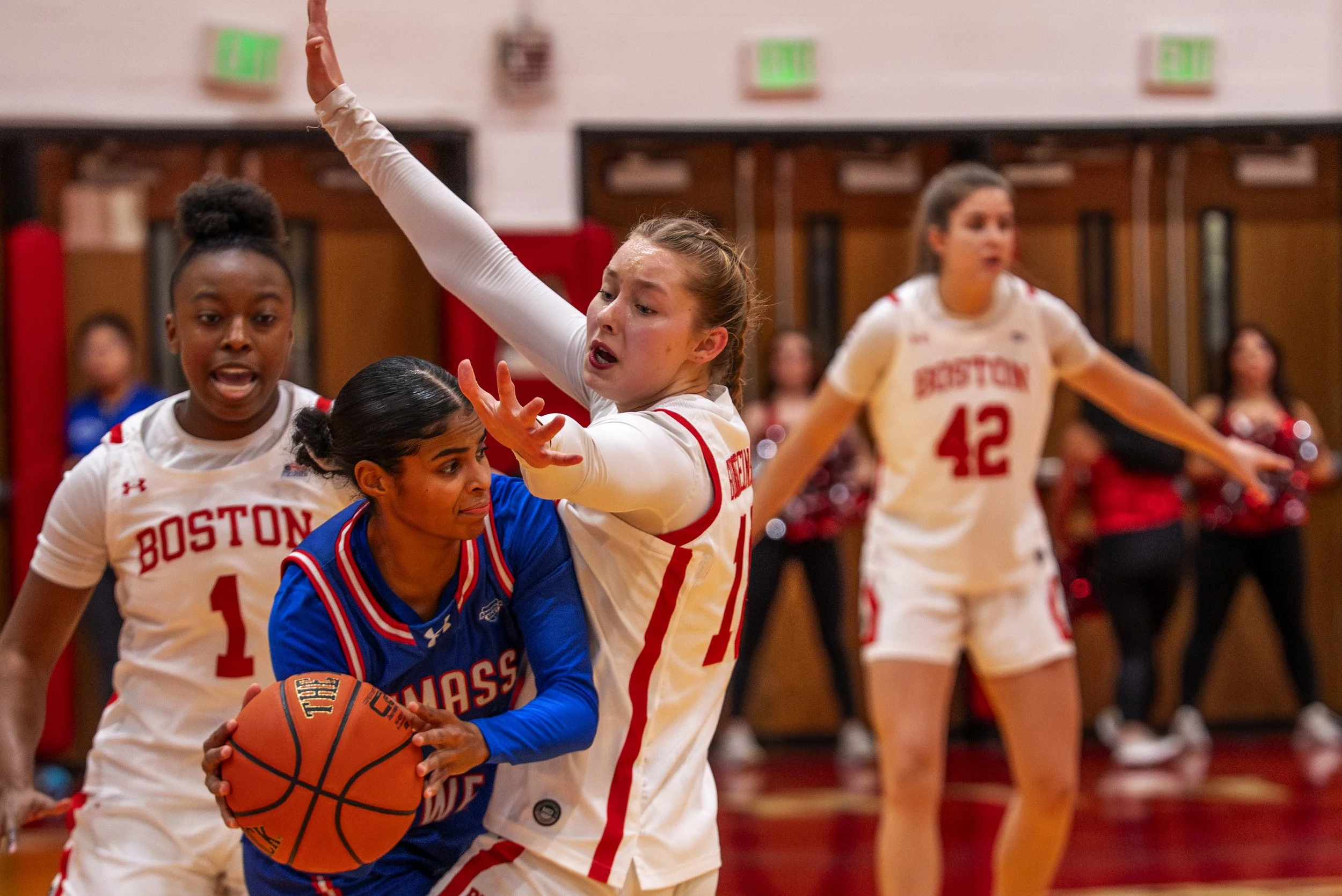 11-22-2025_WBB_LOWELL_1st half__18 copy.jpg