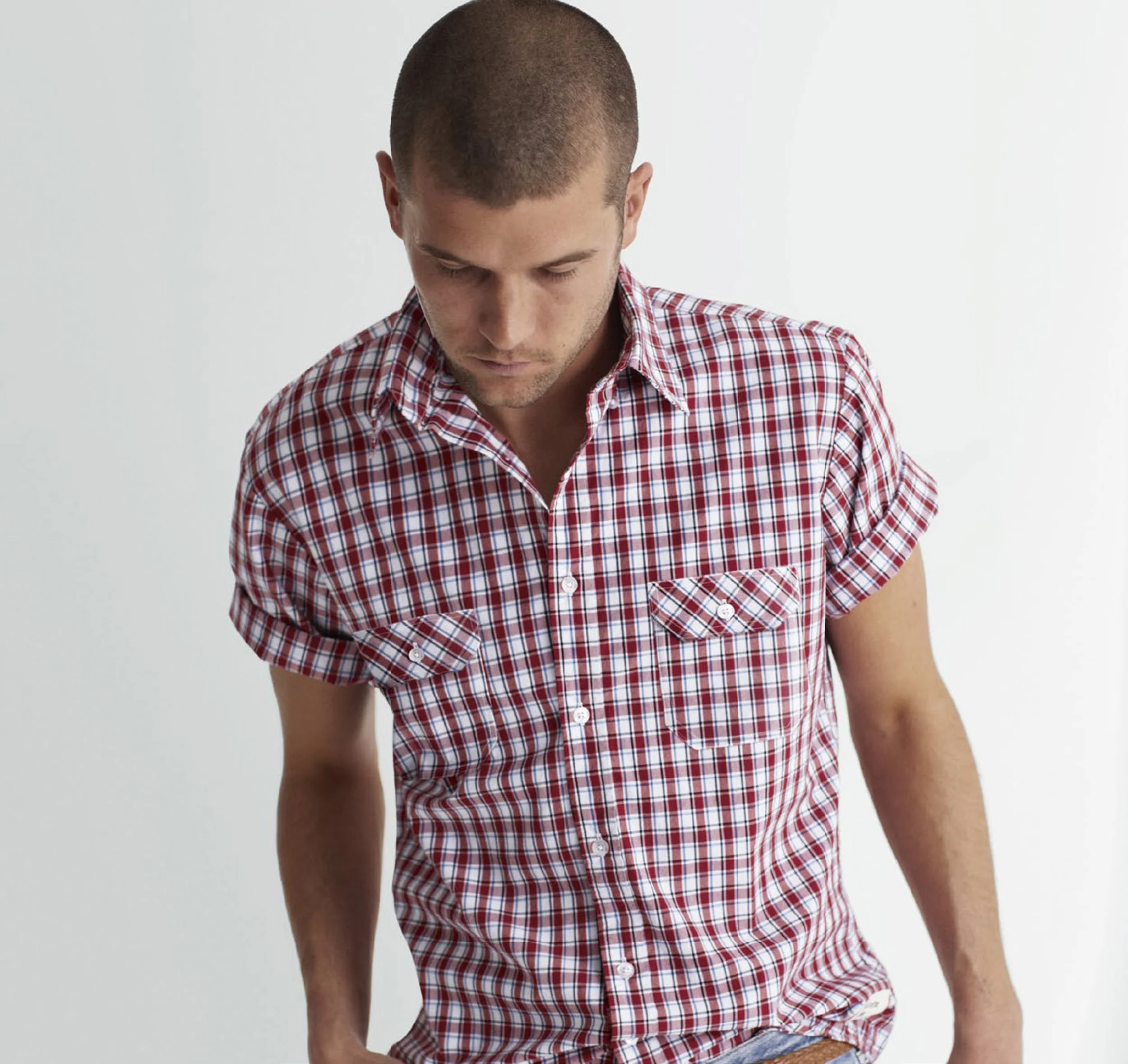 THIS_2017 Matrix Retouching Work_Page_11_Image_0002.jpg