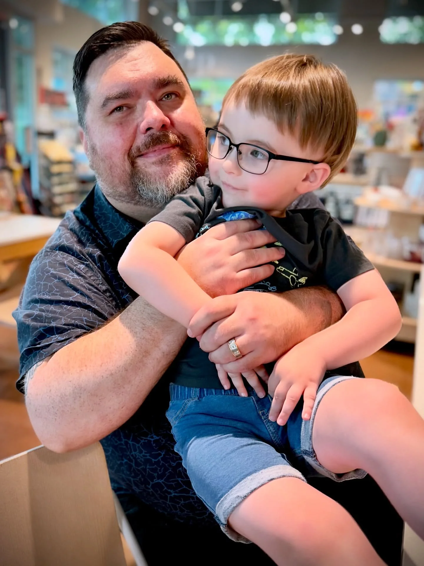 My first two clients after being out of the salon for three weeks. Aren&rsquo;t they cute? I&rsquo;m finally back! See you all soon 🖤