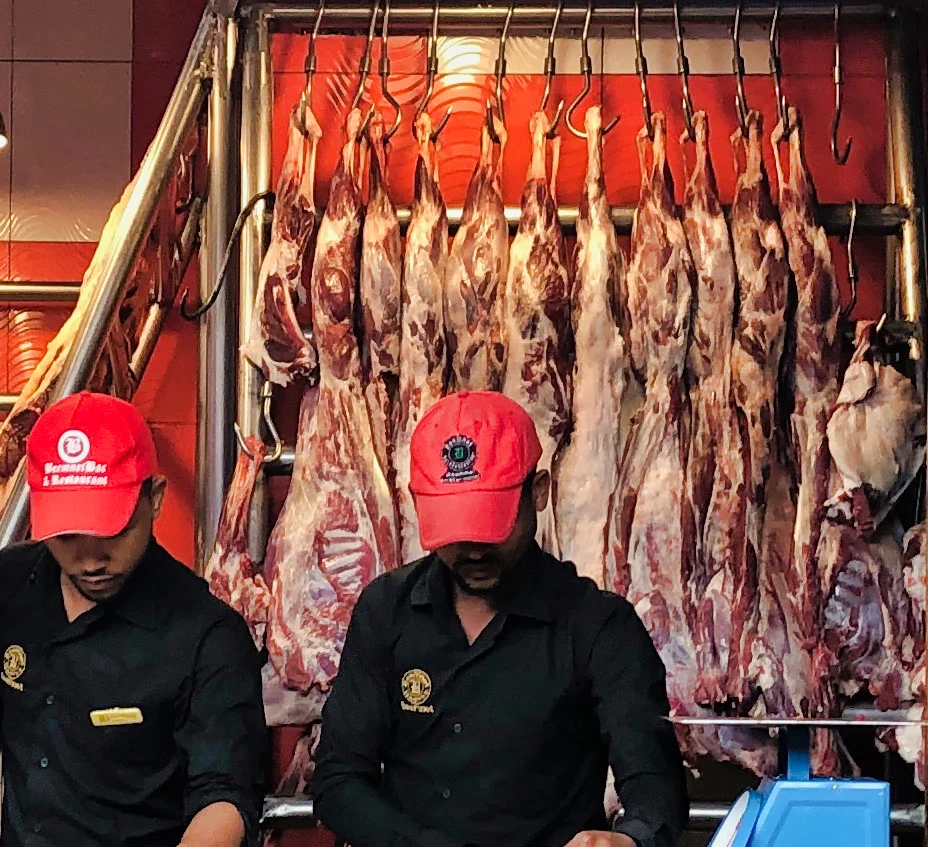 The place where they like it raw!