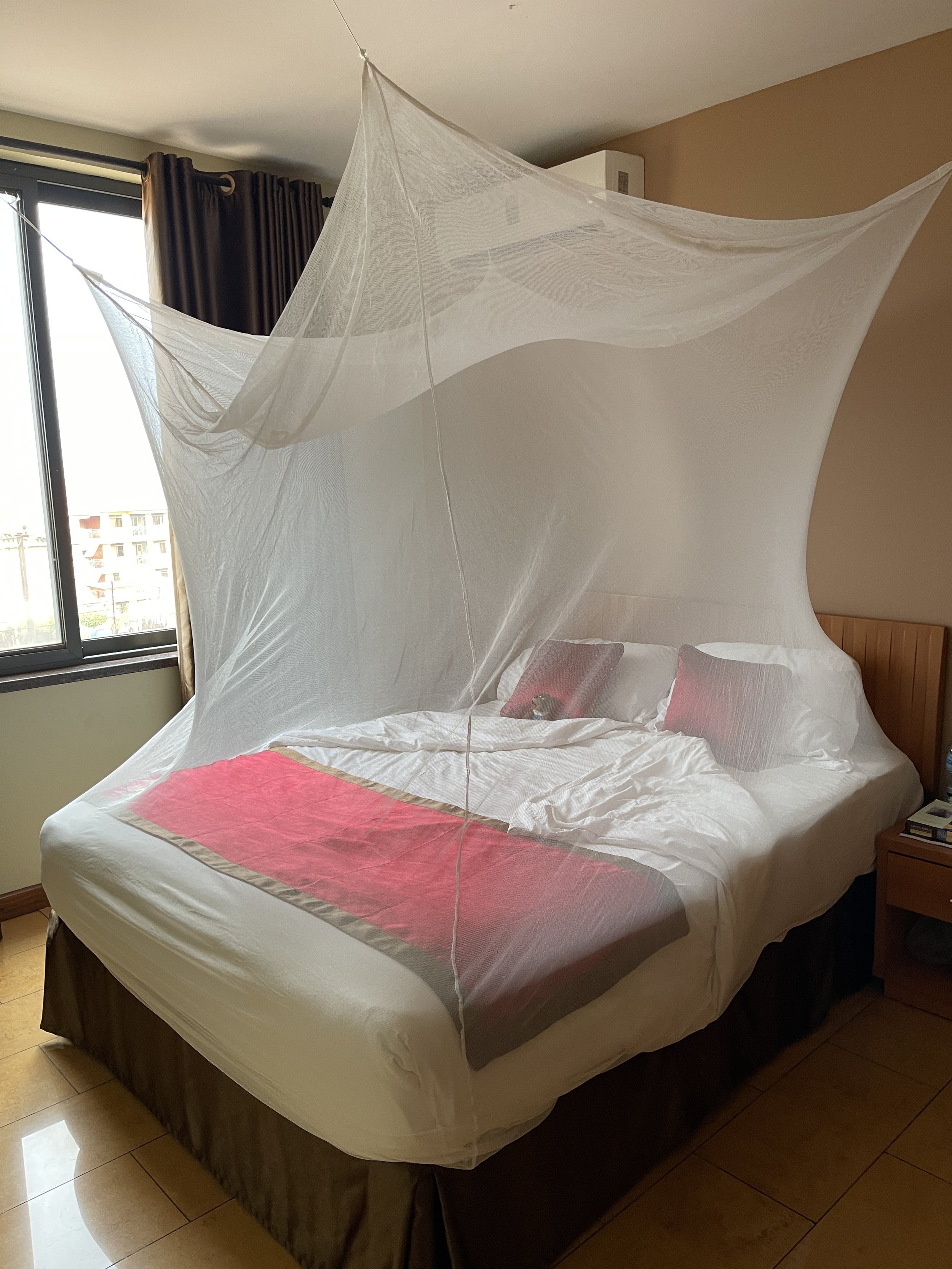 Kampala bed in Bukoto Heights, Uganda