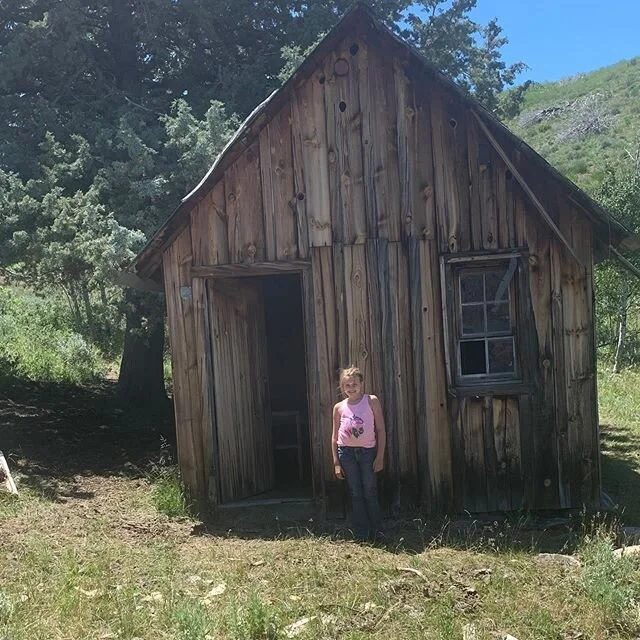 Adeline went with dad this week to put out mineral for some of our herd up in the Owyhee&rsquo;s.
.
She got to explore an old homestead, fill her @yeti with pure spring mountain water, and make memories with dad in the process.
.
Love summer in the O