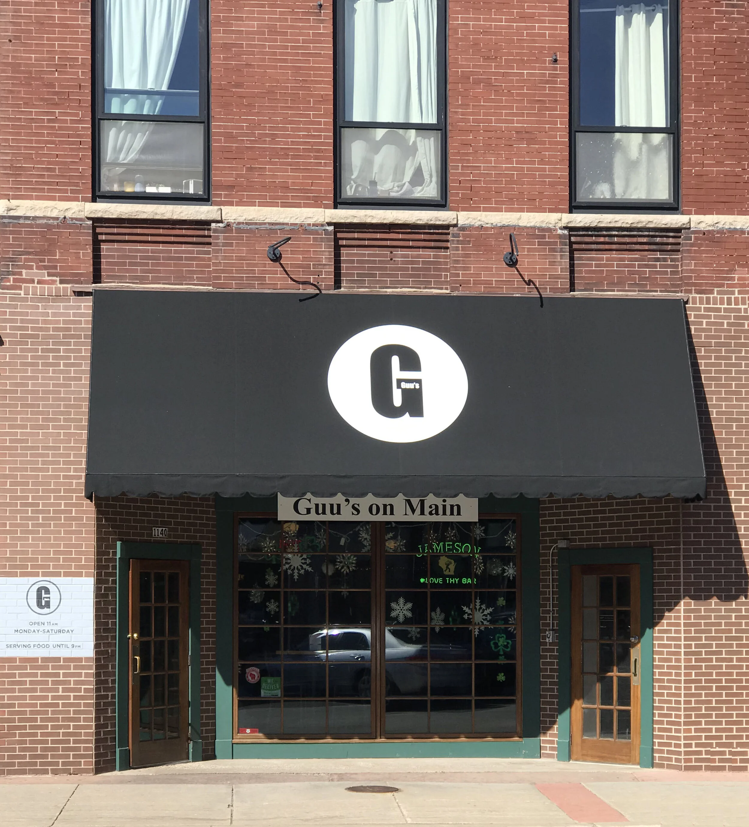Guu's Awning 1.jpg