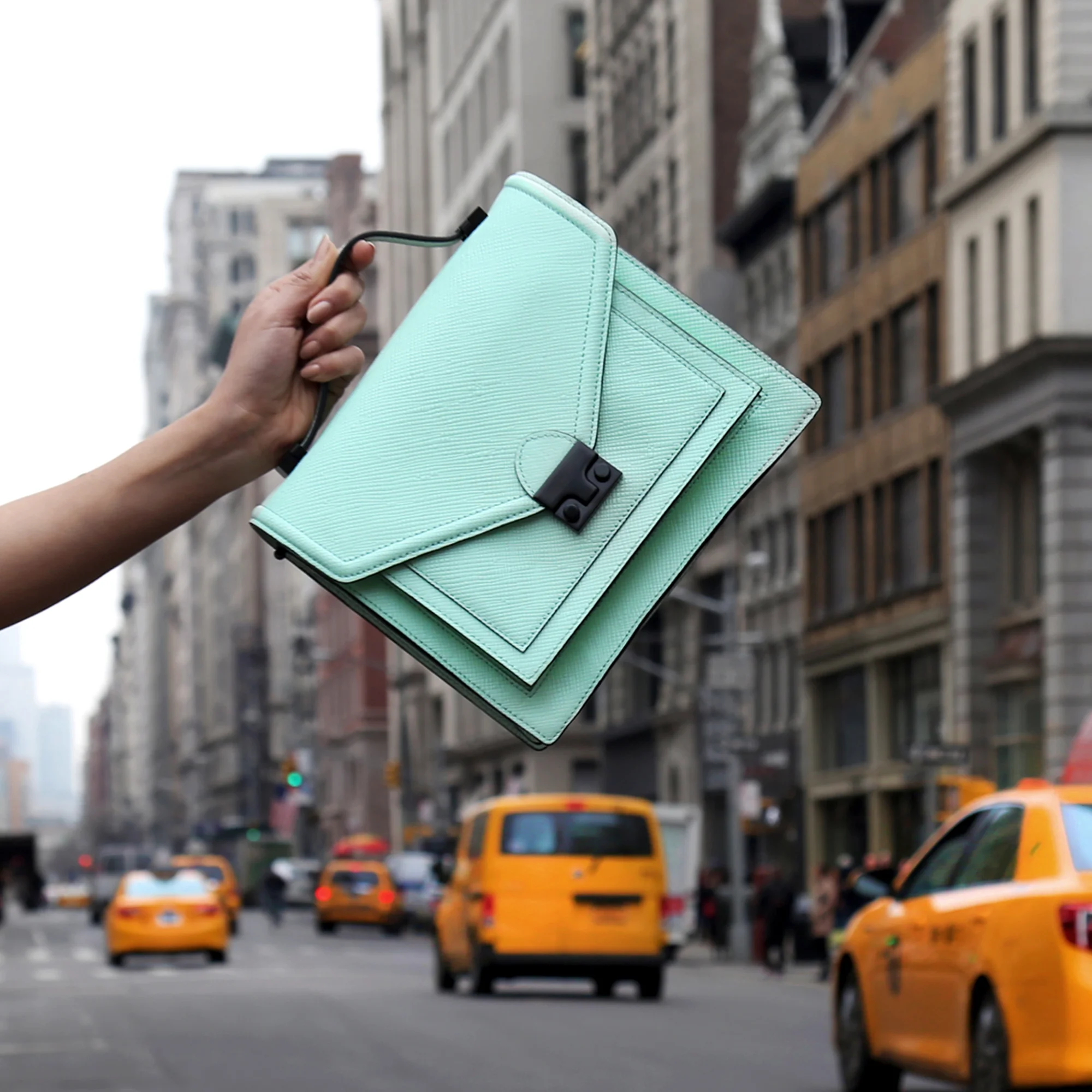 VENUSTONG_BLOOMINGDALES46.jpg