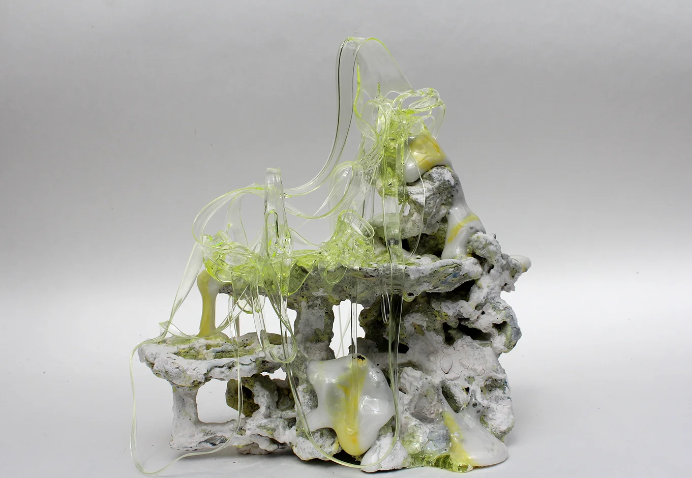 Sulphur melt 2018 Ceramic and glass 130x280x130mm