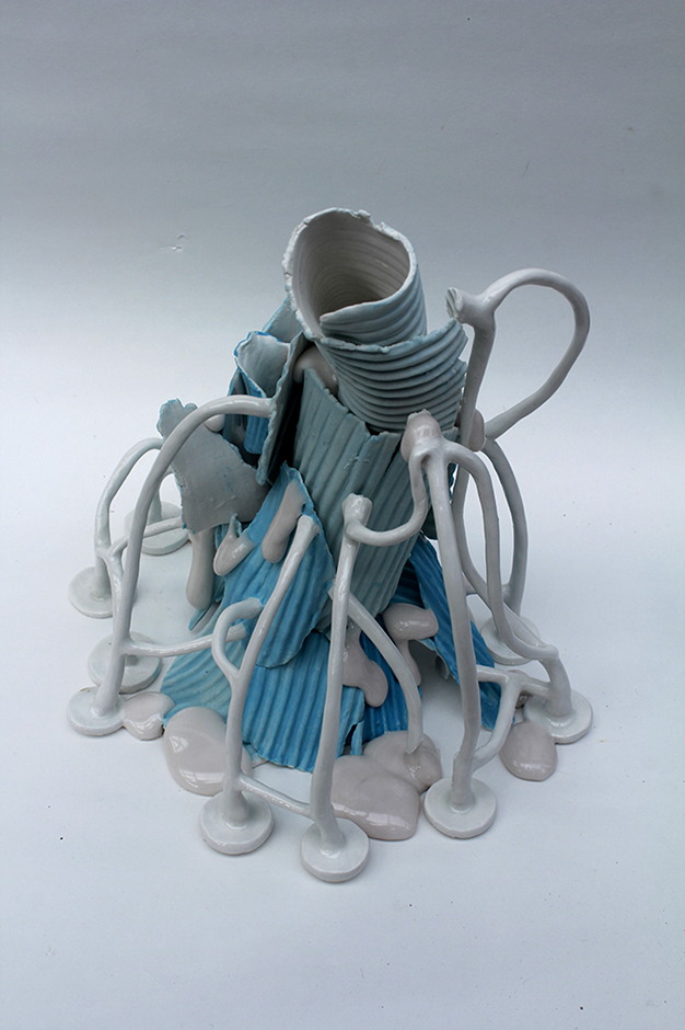  Untitled (Blue stack) 2017 Porcelain 350x370x380mm   
