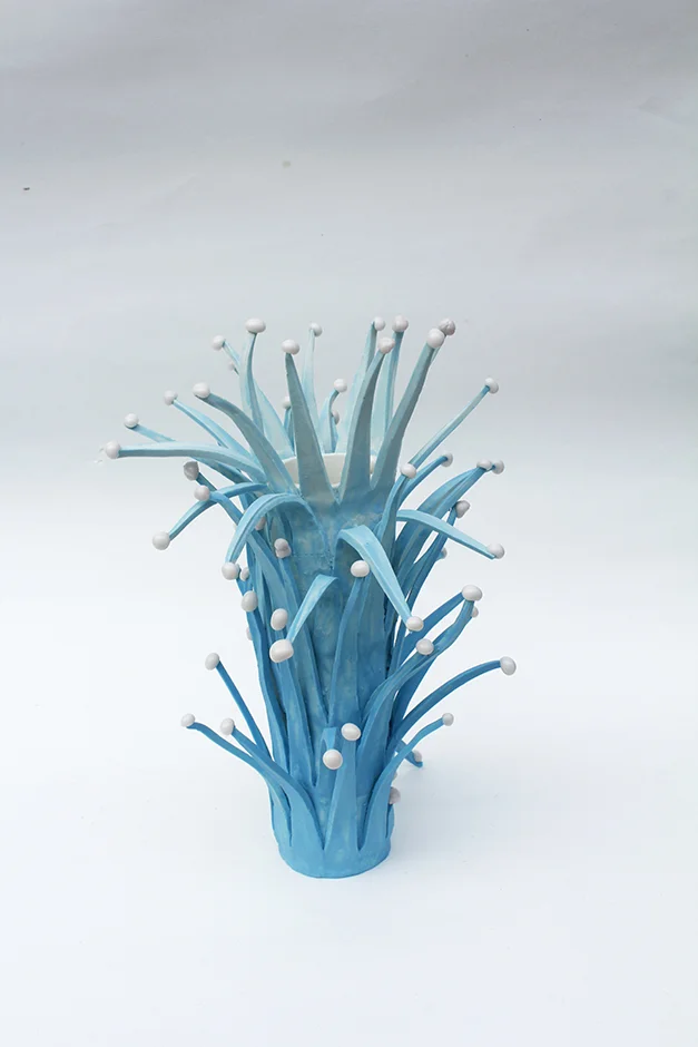  Blue Ombré 2017 Porcelain and feldspar 280x140mm   