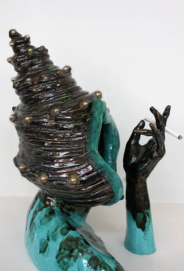 Smoking Shell 2012 Ceramic