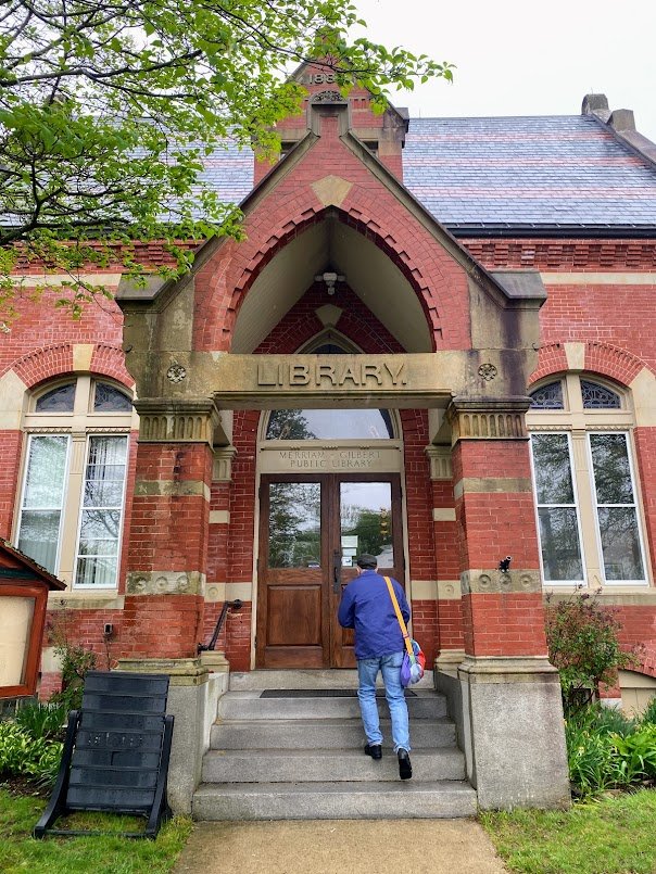 wb - exterior.jpg