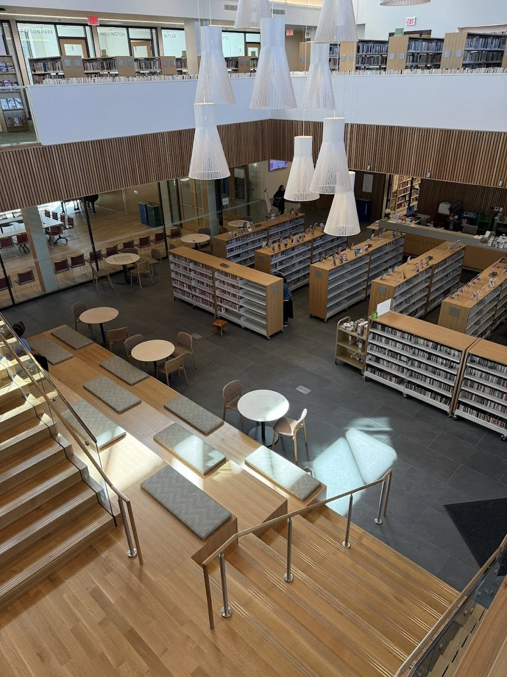 Belmont interior 8.JPG