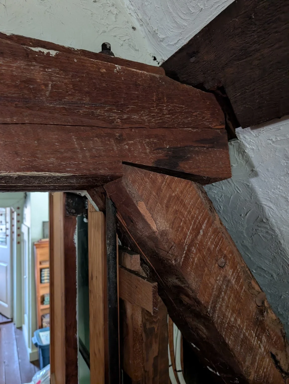 worthington - attic - 6.jpg
