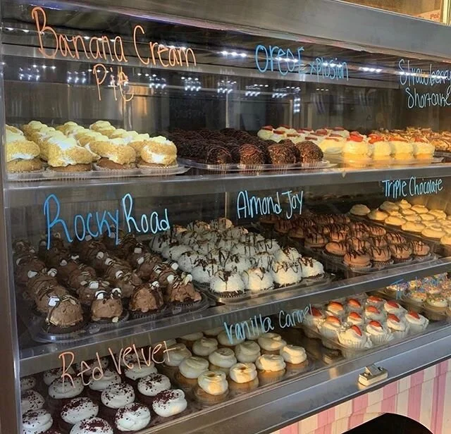 Today&rsquo;s Stop: Clovis at Enzo&rsquo;s Table (1959 N. Willow Ave) From 6:00pm-9:00pm  Today&rsquo;s Flavors: Fruity Pebbles, Chocolate Frappuccino, Lemon Coconut, Chocolate Peanut Butter, Banana Cream Pie, Red Velvet, Strawberry Shortcake, Tres L