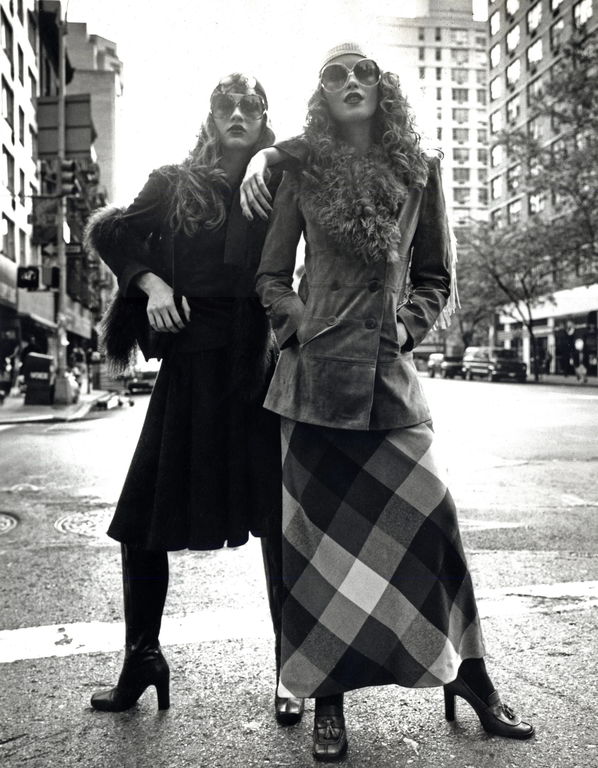 Flappers On The New York Street.jpg