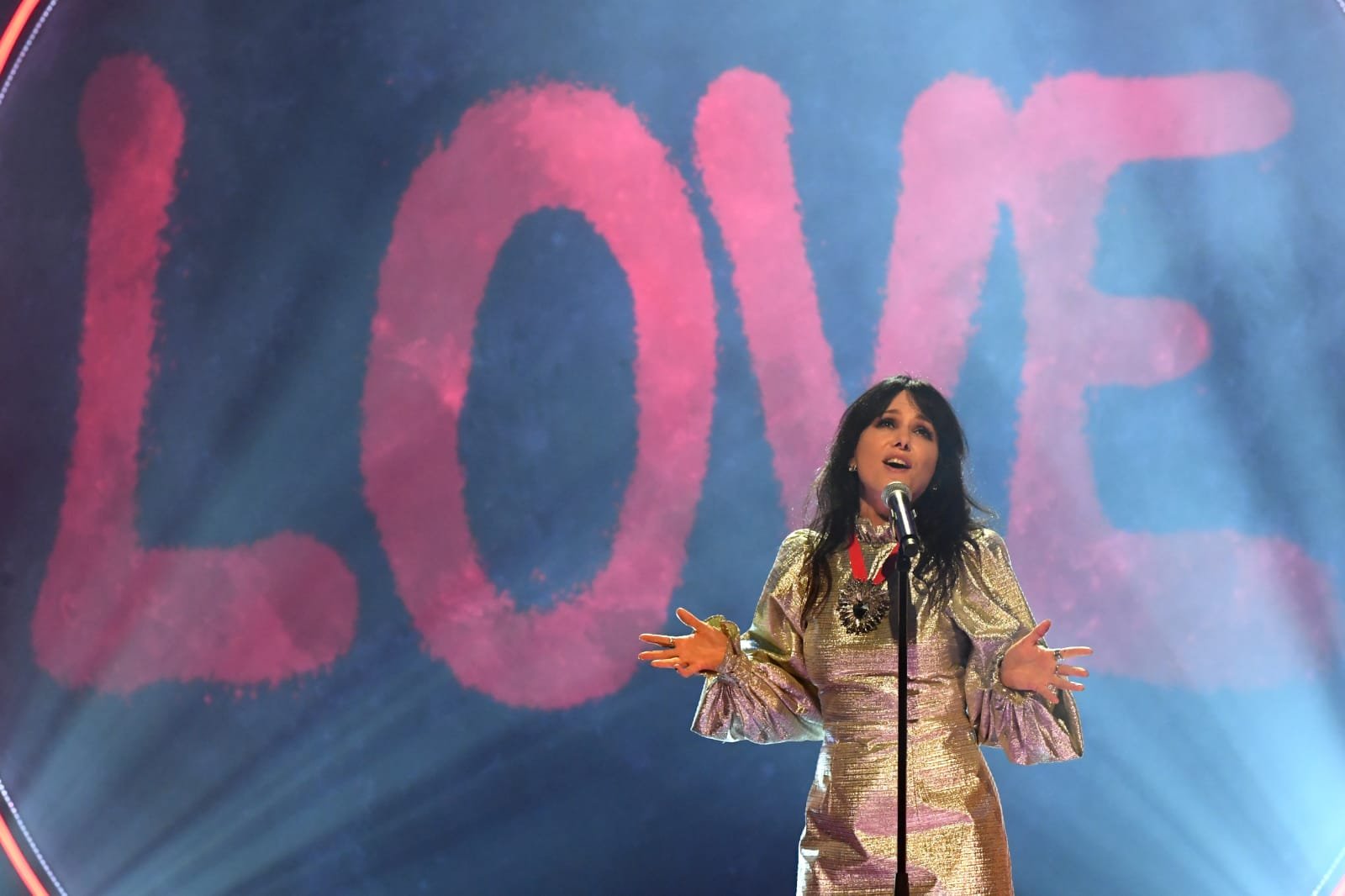 Imelda May - Made To Love (Live on The Graham Norton Show).mp4