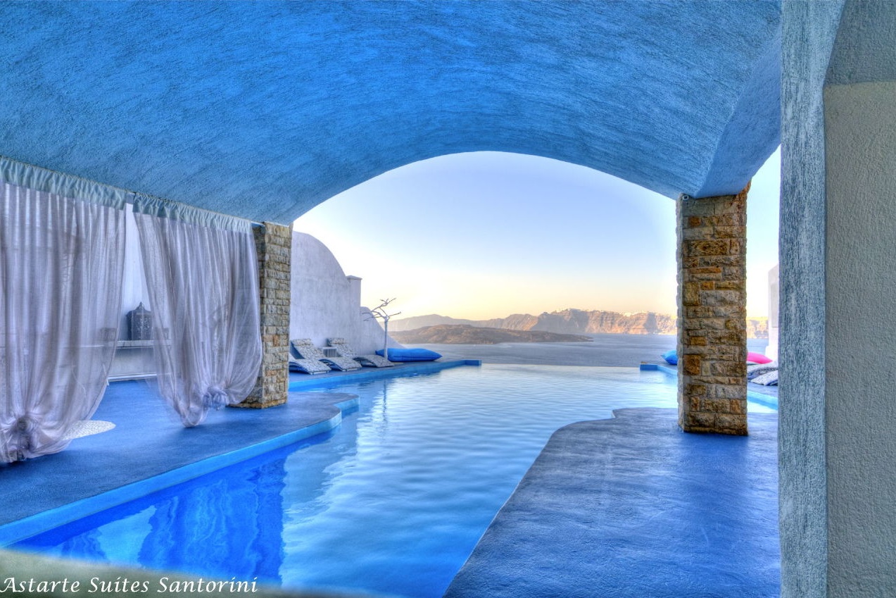 Astarte_Suites_Hotel_Infinity_pool_in_Santorini_Greece.jpg