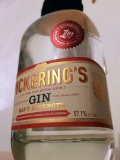 Pickerings+Bottle+1.jpg