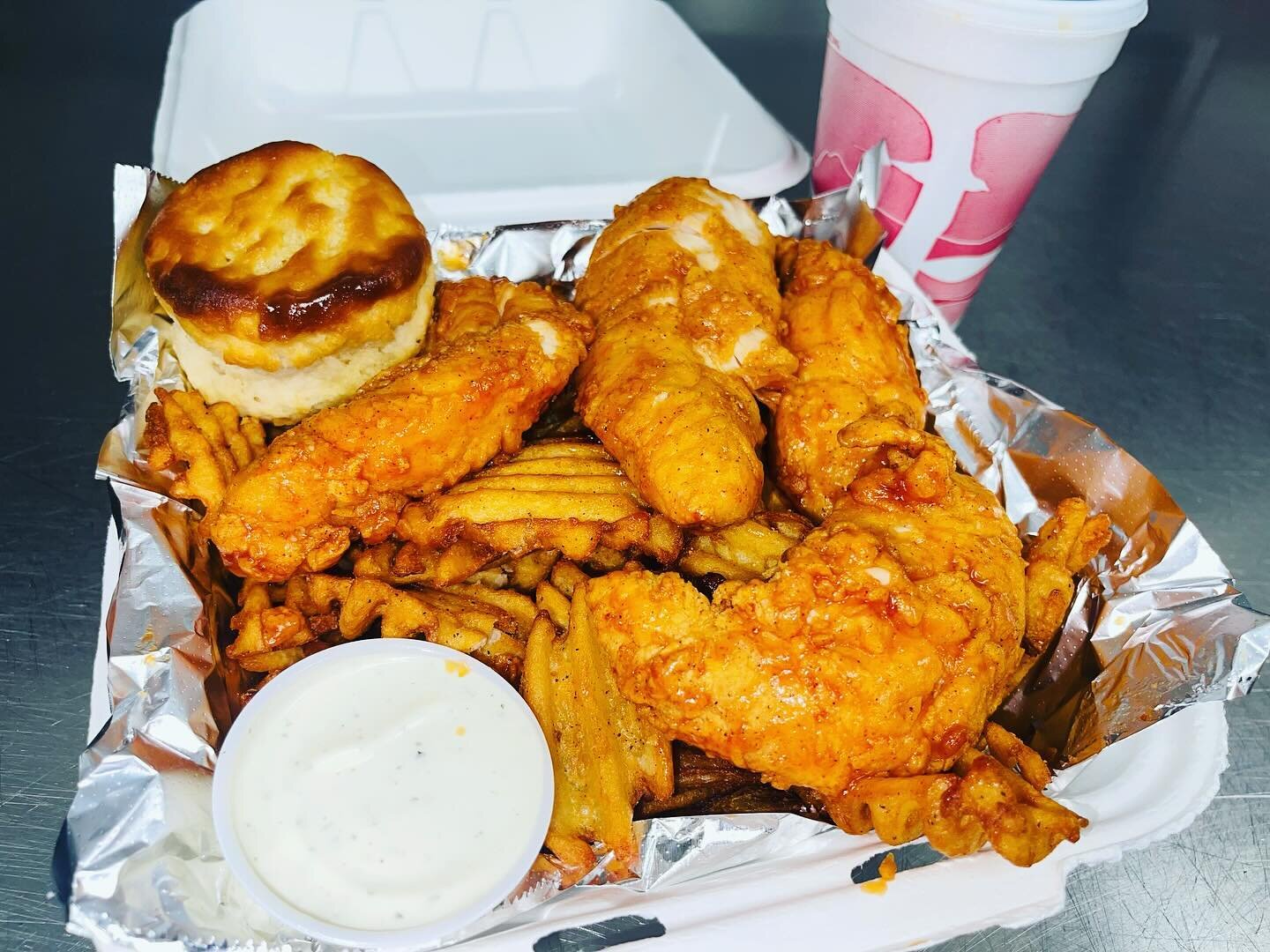For the month of April, we are keep it HOT!

Hot Honey Jumbo Tenders Combo.

4 jumbo tenders tossed in Hot Honey Sauce, waffle fries, biscuit, dipping sauce, served with a 16 oz. Fountain Drink!

For Full Menu, Go to BenzinasBistro.com. We Deliver th