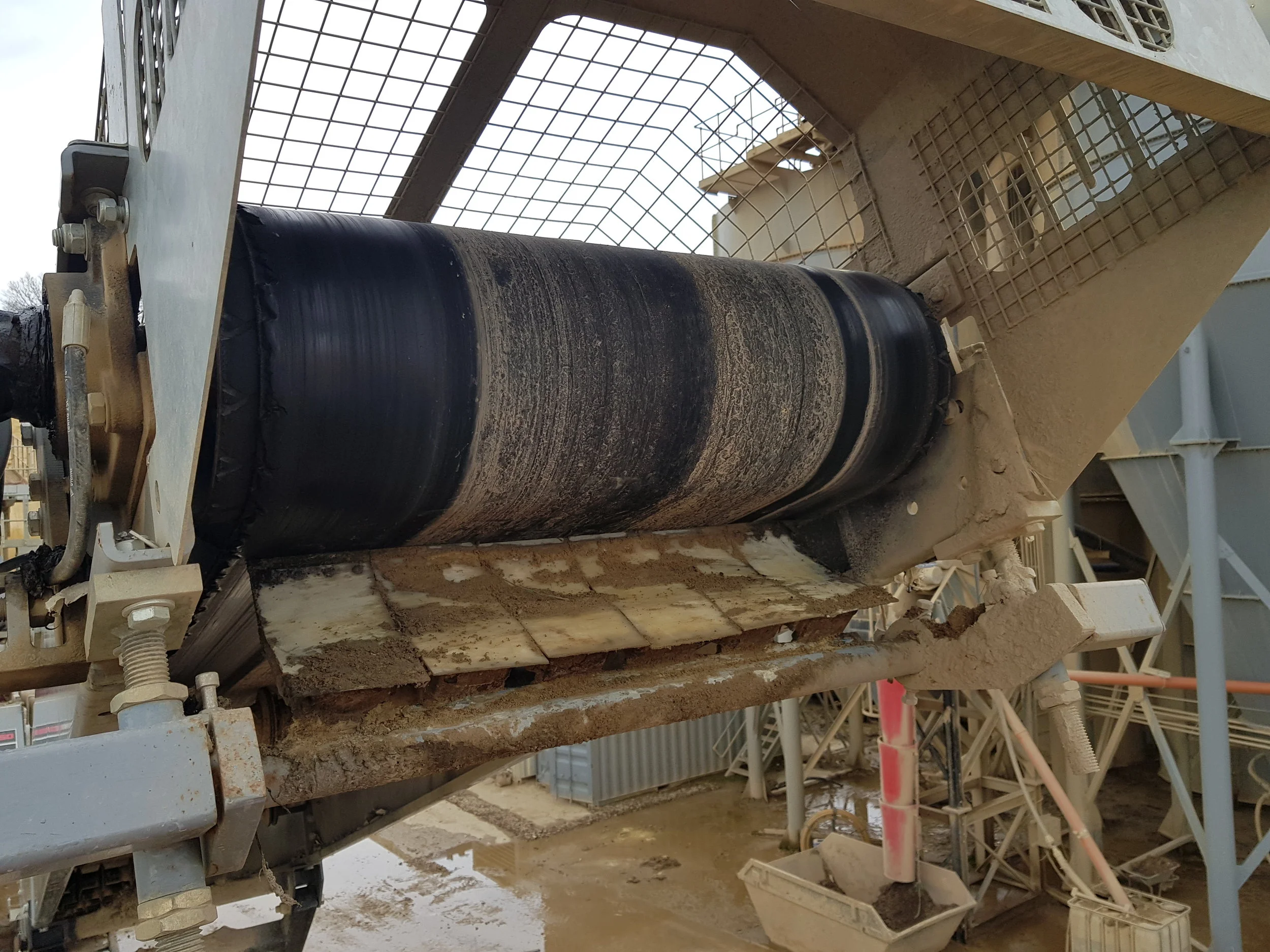 Conveyor maintenance.jpg