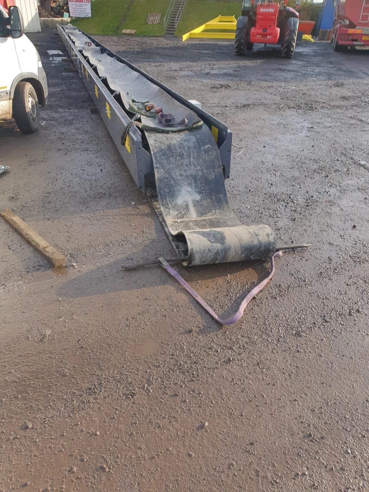 Stacker build up Liverpool 8.jpg