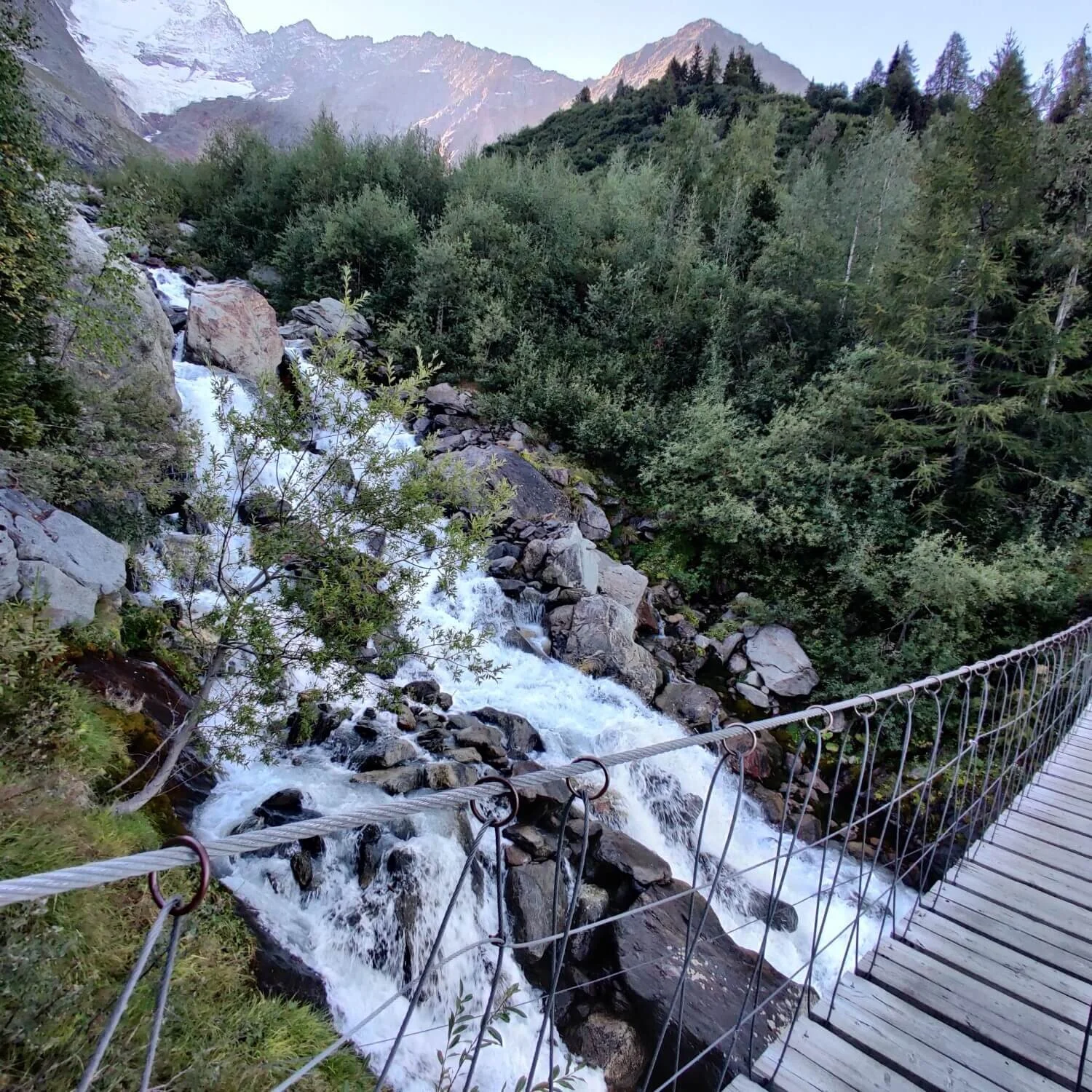Col du Tricot alternative trail on the Tour du Mont Blanc
