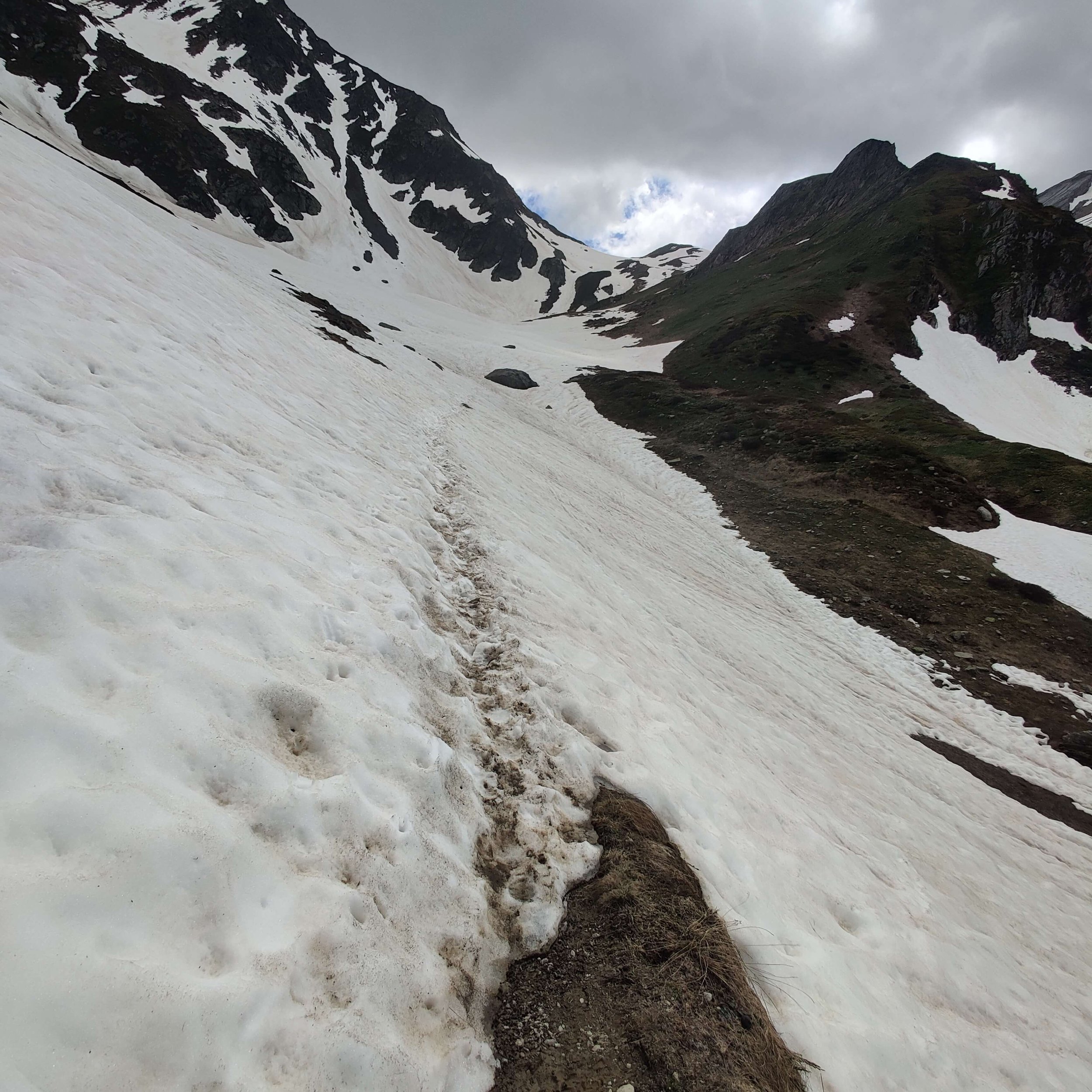 Snow line at 2,090m on Les Contaminies side of Col du Bonhomme_29 May 2022_resized.jpg