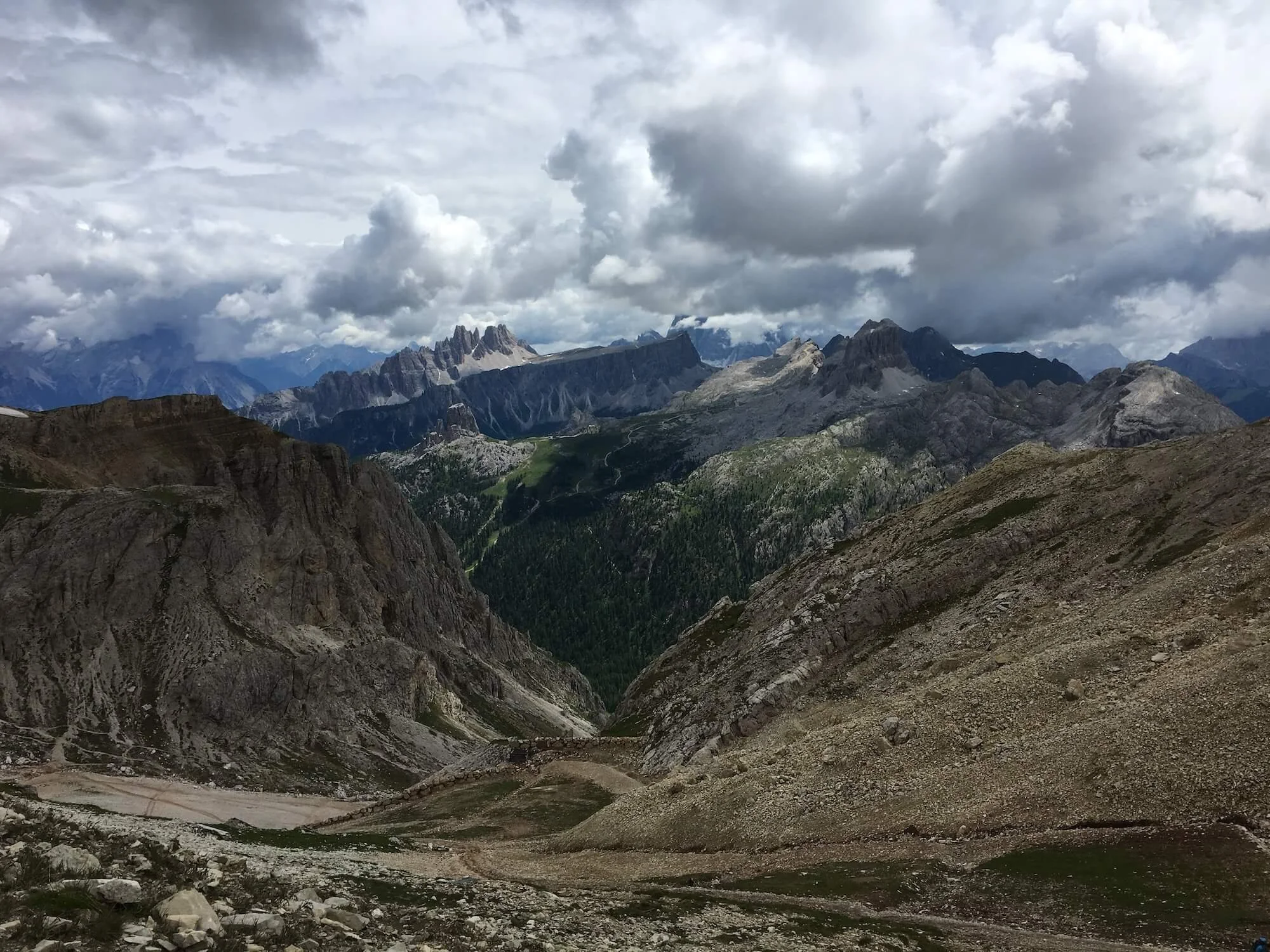 Mountain views from Forcella Lagazuoi towards Cinque Torri