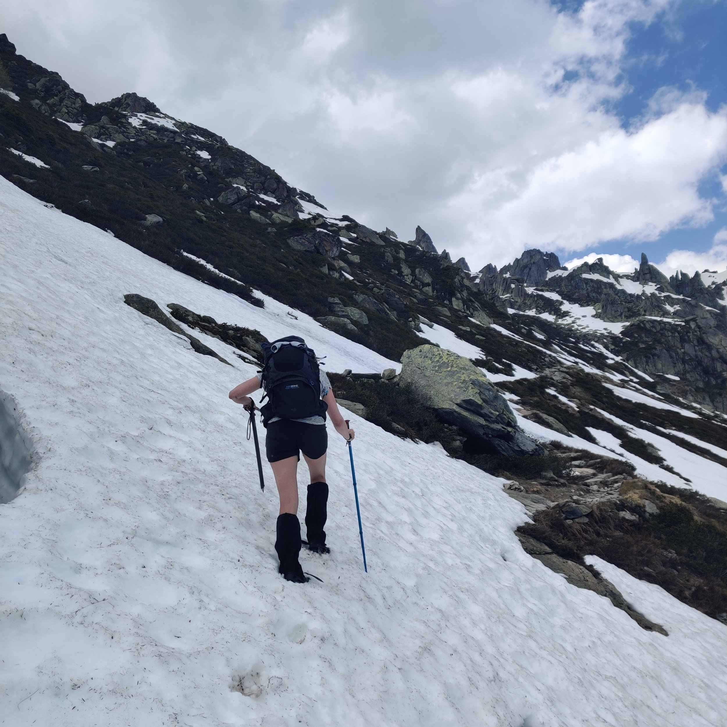 Comparison_Snow between Plan Praz and Col du Brevent leading to turnaround_5 June 2019 (2).jpg